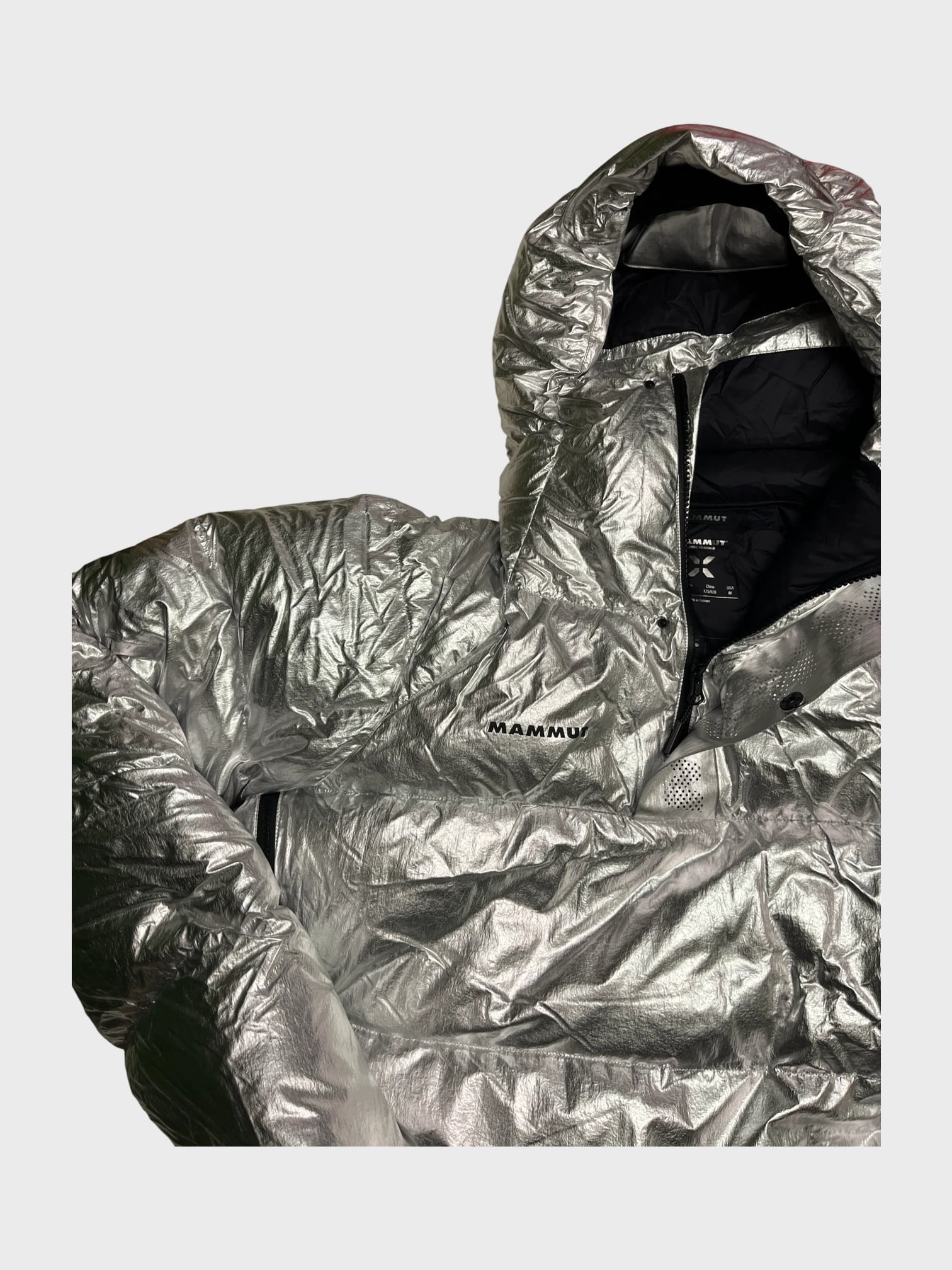 kamu-outdoors-product-the-in-anorak-shiny-silver-6_processed.webp