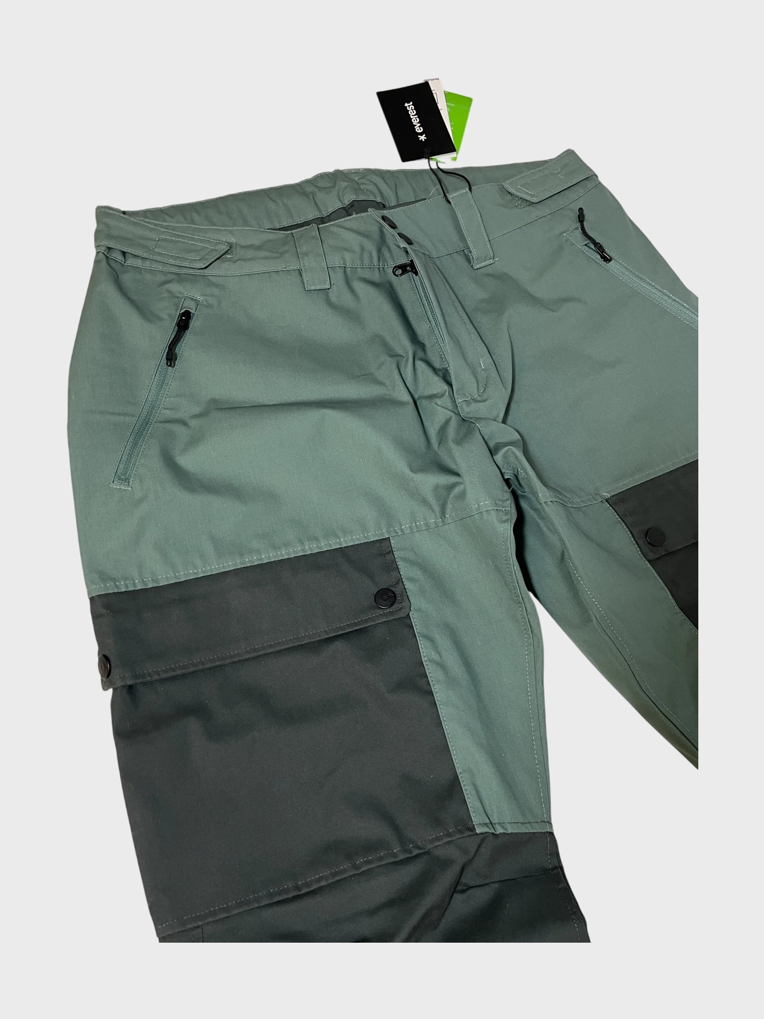 kamu-outdoors-product-trekking-pant-w-naisten-vaellushousut-khaki-green-4_processed.webp