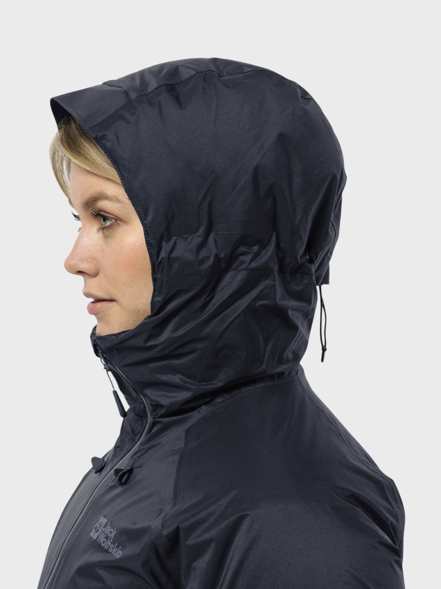 kamu-outdoors-product-jack-wolfskin-cyrox-2l-womens-down-jacket-graphite-6-1518064-photoroom.jpg