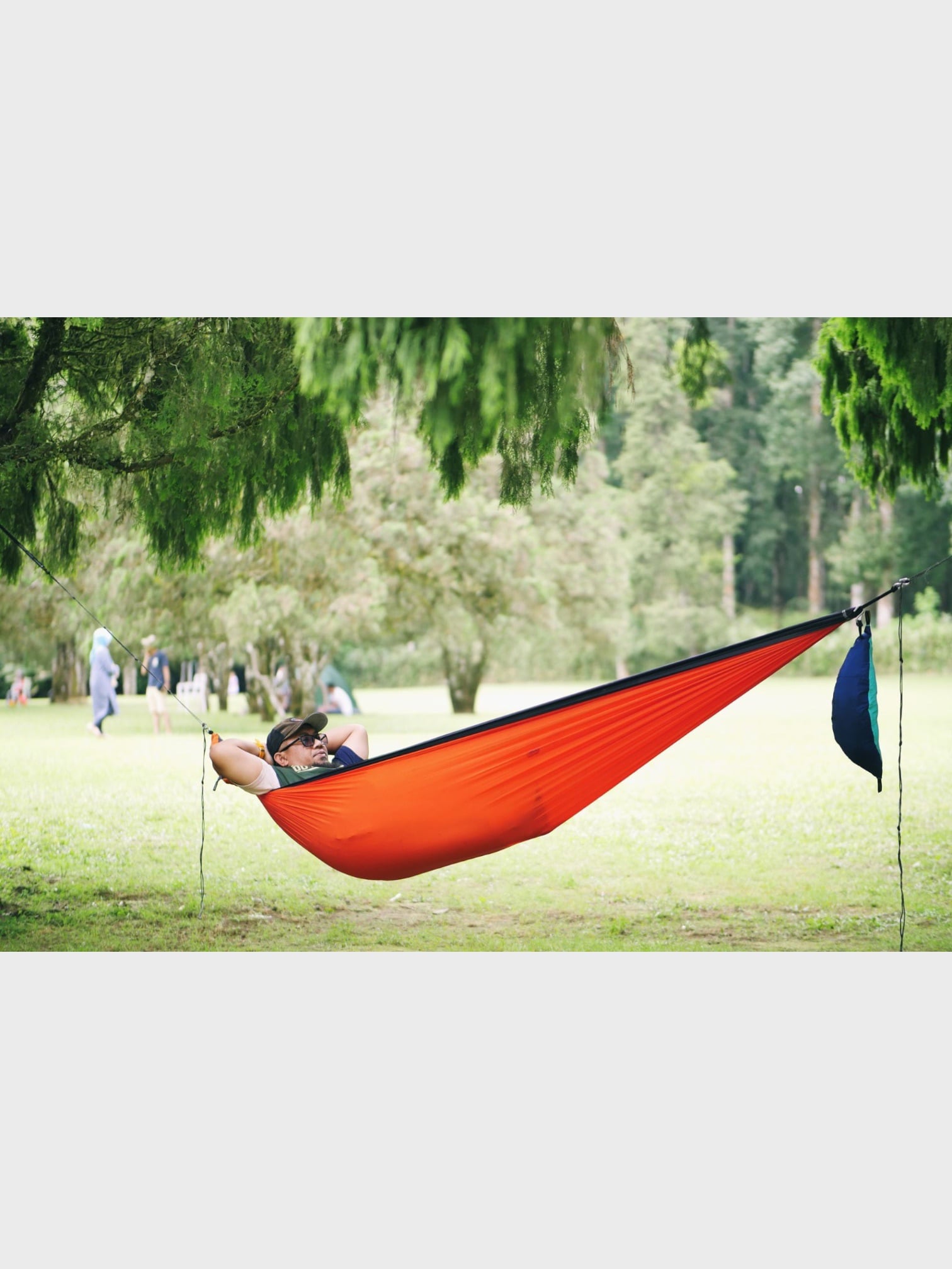 kamu-outdoors-product-ticket-to-the-moon_tmo3503_lifestyle_12-jpgjpeg_1920x1920-photoroom.jpg