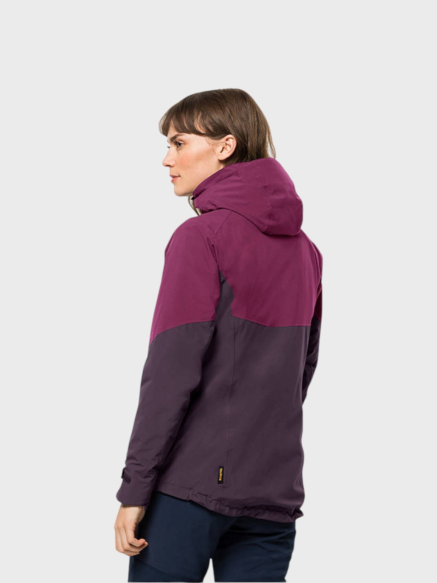kamu-outdoors-product-jack-wolfskin-naisten-takki2.jpg