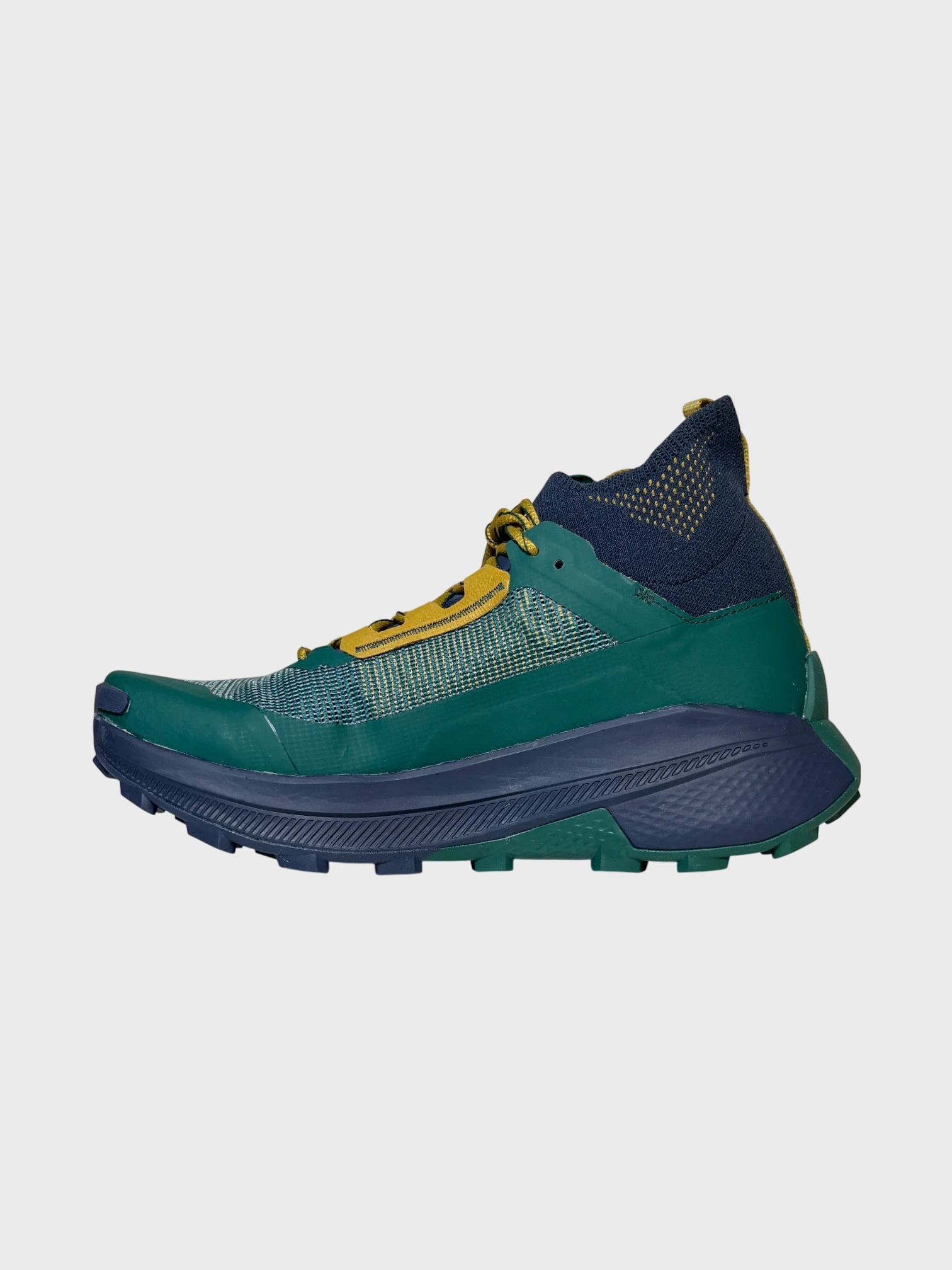 kamu-outdoors-product-prodigio-hike-gtx-miesten-vaelluskengat-junglesavana-7_processed.webp