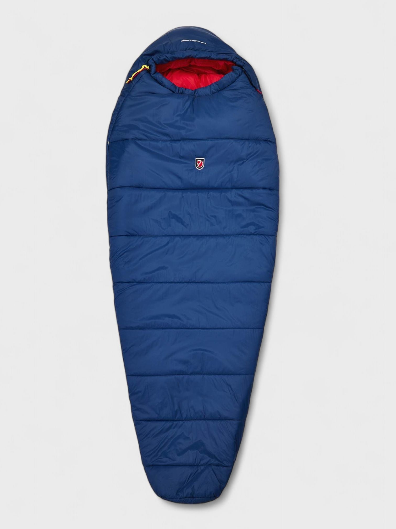 kamu-outdoors-product-5637514442_a_abisko_three_seasons_w_fjaellraeven_24-photoroom.jpg