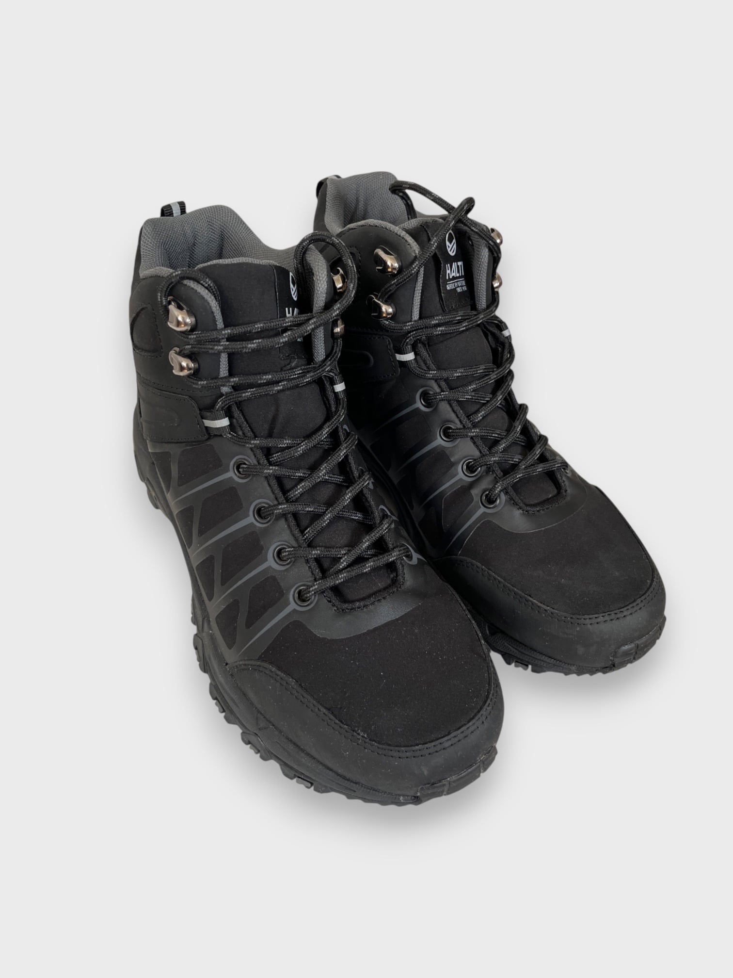 kamu-outdoors-product-image-musta-hbj0y.jpg