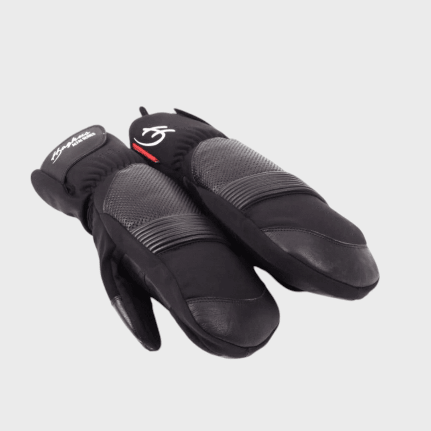 kamu-outdoors-product-image-black-4gtqe.webp